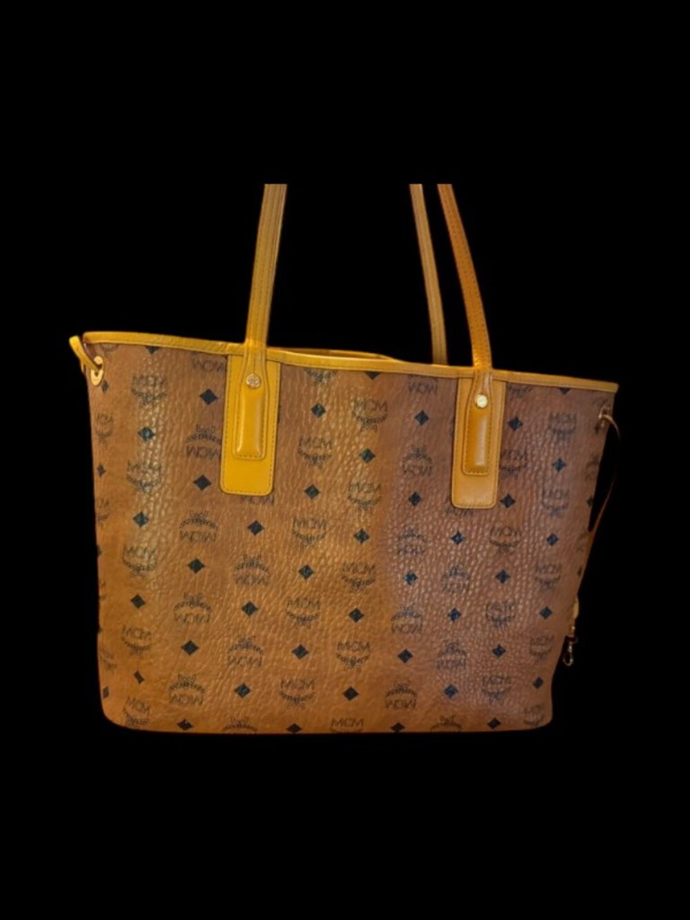 MCM Medium Liz Reversible Shopper | Cognac + Yellow - Picture 3 of 15